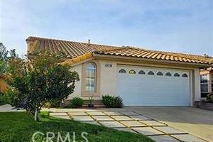 1041 CYPRESS POINT DR, BANNING, CA