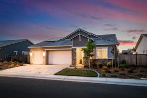 880 LODGE WAY, LINCOLN, CA