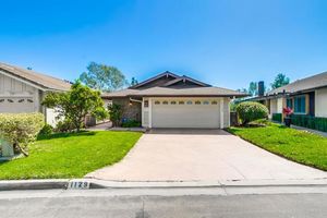 1129 LA CASA, SAN MARCOS, CA