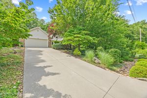 152 STONEWOOD DR, CROSSVILLE, TN