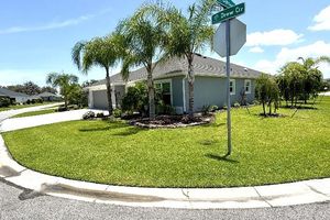2613 DREW CIR, THE VILLAGES, FL
