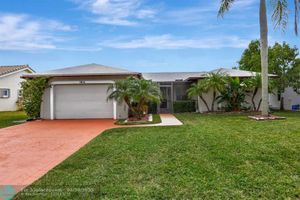 10412 NW 70TH CT, TAMARAC, FL