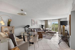 7006 HUNTINGTON LN APT 306, DELRAY BEACH, FL