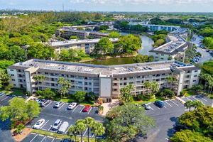 3402 BIMINI LN APT E2, COCONUT CREEK, FL