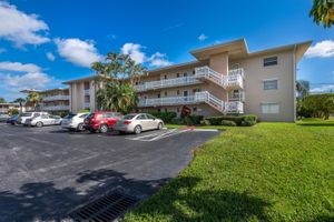 2991 GARDEN DR S APT 106, LAKE WORTH BEACH, FL