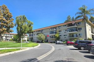 2385 VIA MARIPOSA 1B, LAGUNA WOODS, CA