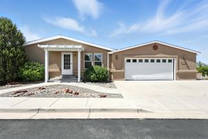 202 SUNRISE BLUFFS DR, BELEN, NM