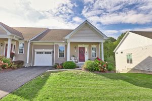 31 TAMARACK CT # 31, PROSPECT, CT