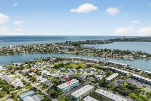 1245 CARLTON CT 204, FORT PIERCE, FL