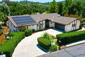28042 GLENMEADE WAY, ESCONDIDO, CA