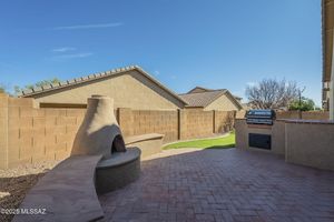 866 W CALLE VALENCIANA, SAHUARITA, AZ
