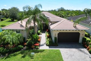 933 RIVERSCAPE ST, BRADENTON, FL