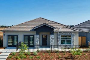 1129 NICKLAUS RD, GALT, CA