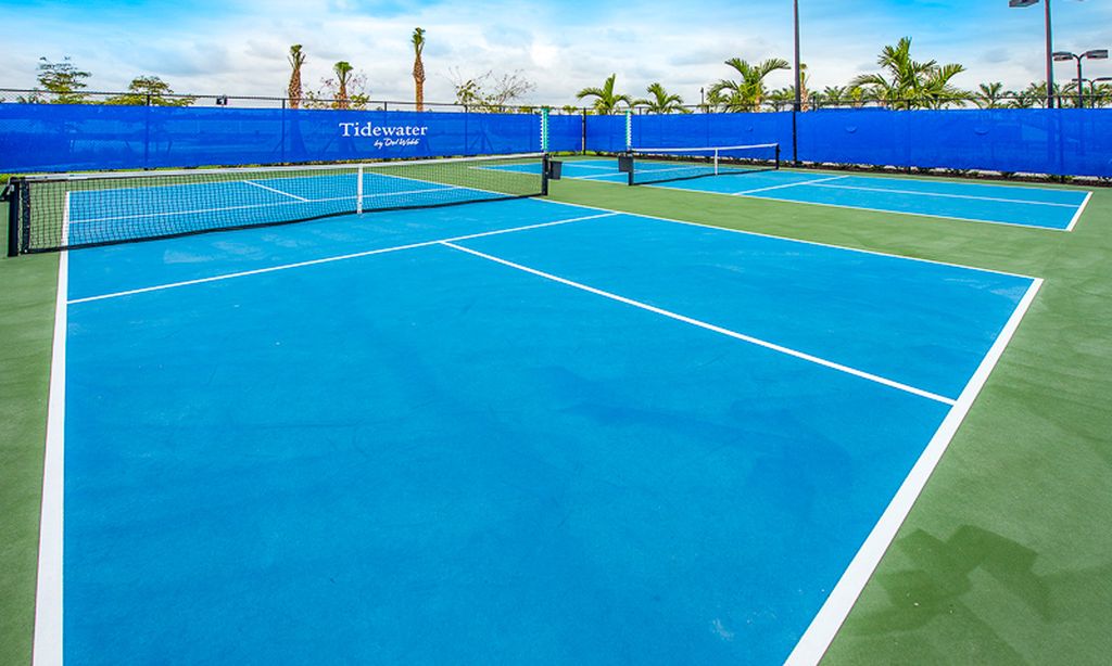 Pickleball Courts