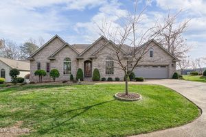 120 VALARIAN DR, CROSSVILLE, TN