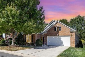 977 PLATINUM DR, FORT MILL, SC