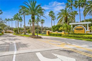 5020 FAIRWAYS CIR APT J101, VERO BEACH, FL