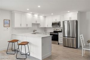 1950 GULF SHORE BLVD 114, NAPLES, FL