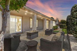 8004 SOLOMON DR, ELK GROVE, CA