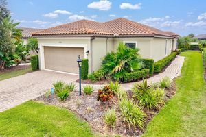 4945 SAVONA RUN, BRADENTON, FL