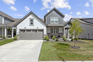 335 EHRLICH LN, WESTFIELD, IN