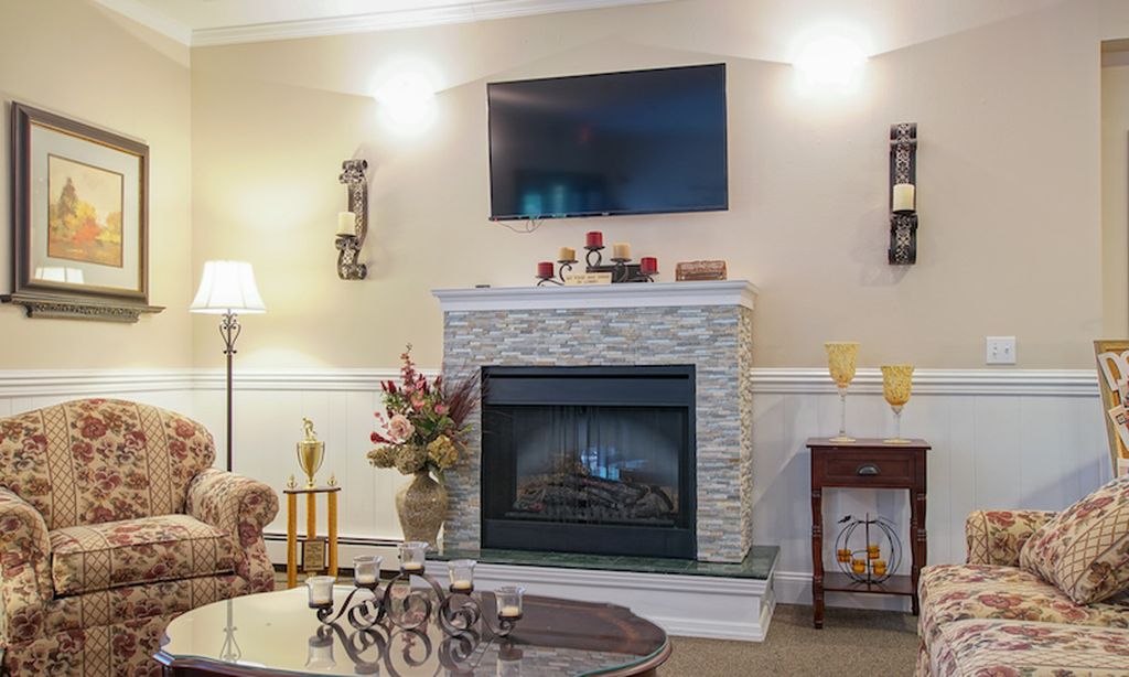 Multi-Purpose Room with Fireplace