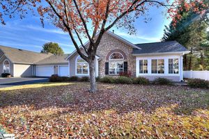 142 RAVINES LN, SPARTANBURG, SC