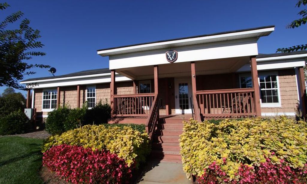 Clubhouse - 7,000 Sq. Ft.