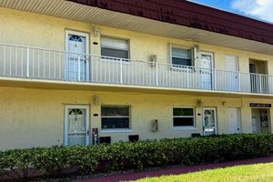 1181 CARLTON CT APT 103, FORT PIERCE, FL