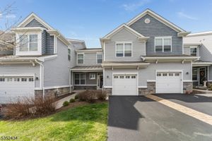5 BLAZINGSTAR WAY, HACKETTSTOWN, NJ