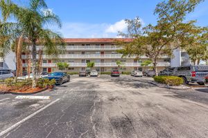 3551 INVERRARY DR 212, LAUDERHILL, FL