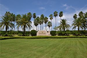 5225 E HARBOR VILLAGE DR APT 304, VERO BEACH, FL