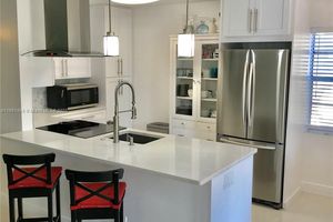 466 NORMANDY J # 466, DELRAY BEACH, FL