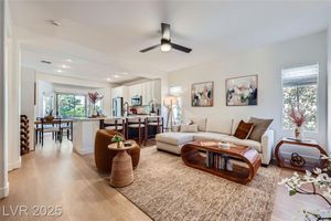2107 DESERT WOODS DR, HENDERSON, NV