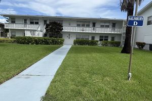 75 SALISBURY D, WEST PALM BEACH, FL