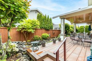 8516 BAINBRIDGE LOOP, LACEY, WA