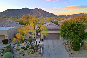 6936 E WHISPERING MESQUITE TRL, SCOTTSDALE, AZ