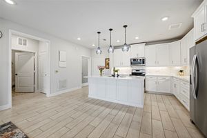 6804 WESTVIEW DR APT 1404, HOUSTON, TX
