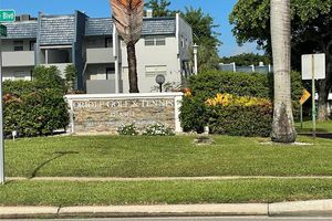 7837 GOLF CIRCLE DR APT 106, MARGATE, FL
