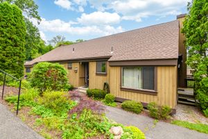 65 HERITAGE VLG B, SOUTHBURY, CT