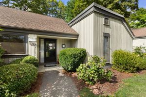920 HERITAGE VLG B, SOUTHBURY, CT
