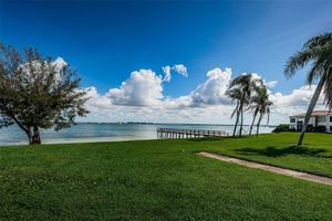 6211 SUN BLVD APT 112, ST PETERSBURG, FL
