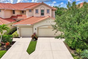 4620 CLUB DR UNIT 102, PORT CHARLOTTE, FL