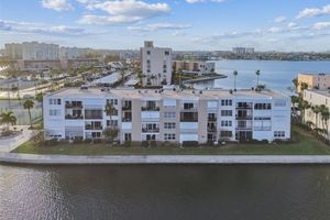 7625 SUN ISLAND DR 305, SOUTH PASADENA, FL