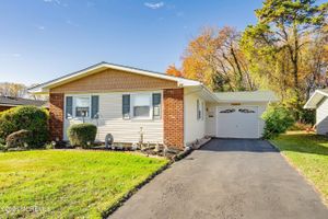 69 CLAY CIR, BRICK, NJ