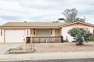 1586 S LAWTHER DR, APACHE JUNCTION, AZ