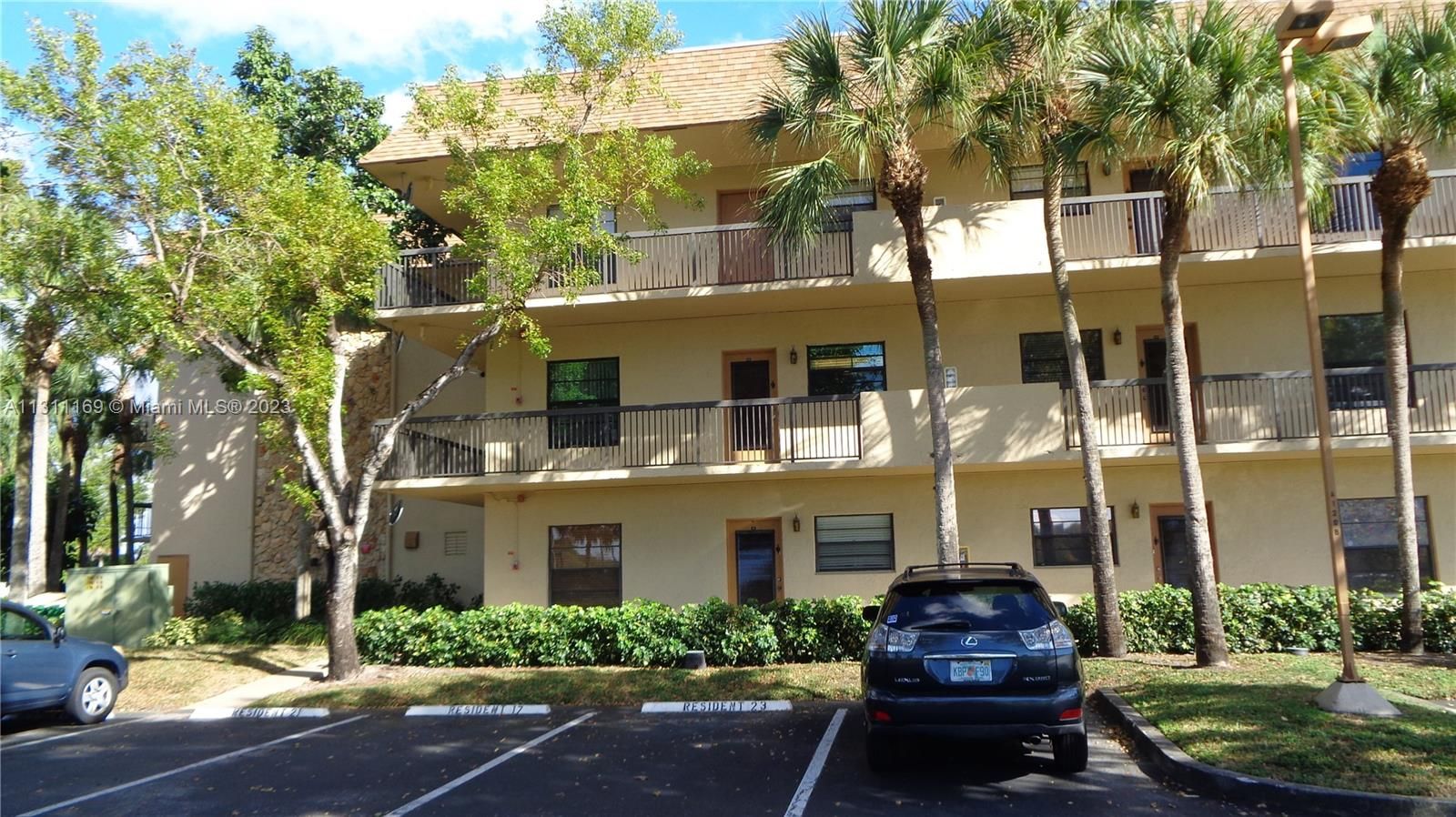image of property at 6085 N Sabal Palm Blvd 204