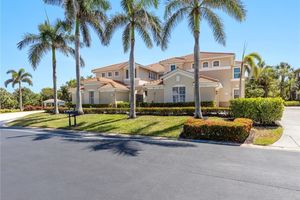 11029 HARBOUR YACHT CT UNIT 102, FORT MYERS, FL