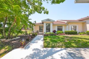 319 KELSEY WAY, SUN CITY CENTER, FL