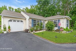 75 FARNWORTH CLOSE # 1000, FREEHOLD, NJ